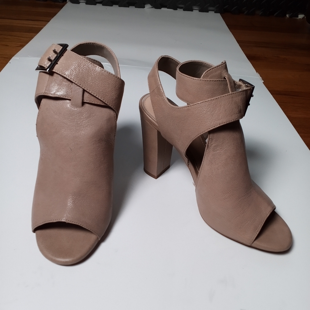 Gianni Bini Buckle Strap Sandal